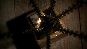 Pandora's box in Hellraiser 2
