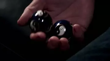 Les boules chinoises de Ben Affleck dans Paycheck