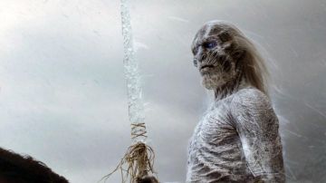 La máscara del Caminante Blanco en Juego de Tronos S02E10