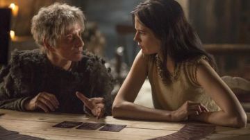 The set of tarot of Vanessa Ives (Eva Green) in Penny Dreadful