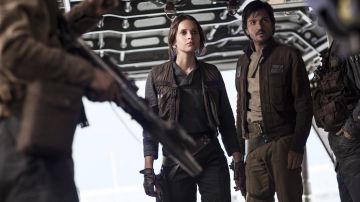 The vest brown Jyn Erso (Felicity Jones) in Rogue One