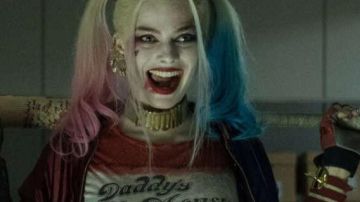 El collar de puddin de Harley Quinn (Margot Robbie) en Suicide Squad