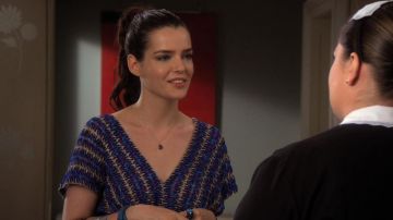 The ring in Swarovski Beatrice Grimaldi (Roxane Mesquida) in Gossip Girl S05E02