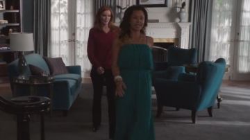 la combinaison Verte de Renée Perry (Vanessa Lynn Williams) dans Desperate Housewives S08E18