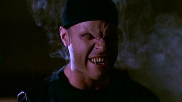 The mask of the vampire in the series Buffy against the vampires