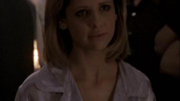 The pajamas Buffy Summers (Sarah Michelle Gellar) in Buffy the vampire slayer S02E13