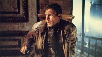 La chemise à motifs géométriques de Rick Deckard (Harrison Ford) dans Blade Runner