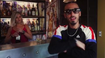 Gafas de sol Cazal en el clip Rolala de XV