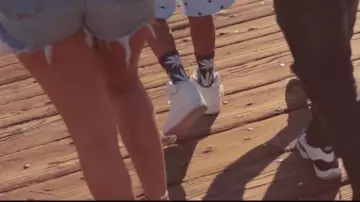 Sneakers Nike Air Force 1 in the video, No Type Rae Sremmurd