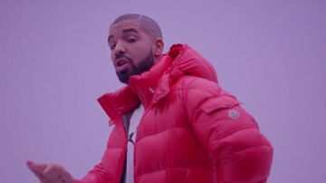 The Moncler jackets Drake in her video clip Hotline Bling