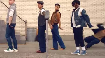 Les Converse all star dans le clip Downtown de Macklemore