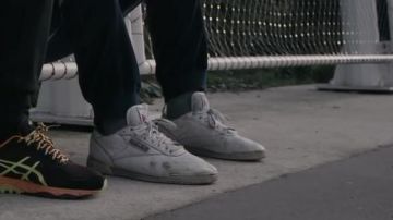 El Reebok Classic Ex-O-Fit Lo en el clip Dark Glasses feat. S.Pri Noir por Alpha Wann