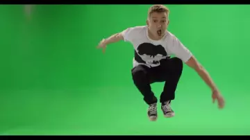 Les Converse Chuck Taylor de VALD dans Eurotrap