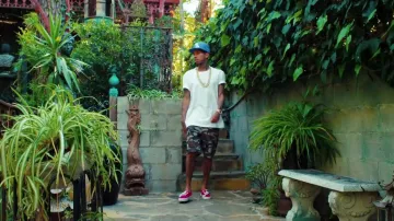 Vans authentic red Tyga in Hookah