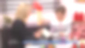 Le pull marinière de Marie Perarnau dans La Maison des Maternelles du 18/09/2017