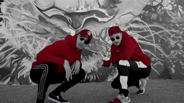 Sneakers Nike Air Prsto red in the clip Top Album of Mister V