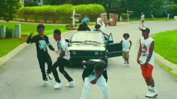 Sneakers Nike Air Jordan 6 "Carmine" in the clip, No Type Rae Sremmurd