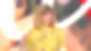 La camisa amarilla estampada de Daphne Burki en Je t'aime etc del 19/09/2017