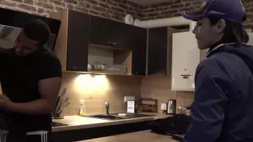 The cap blue Yamaha in the clip Earnings of NLP