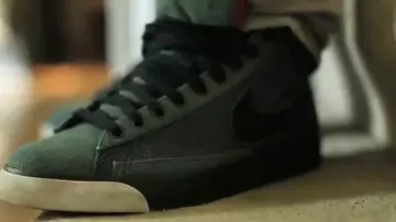 Les chaussures Nike Blazer Selvage Denim de Mac Miller dans son clip nikes on my feet