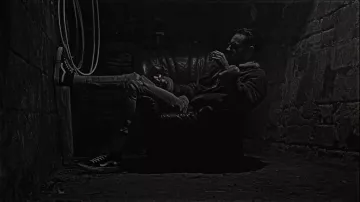 Vans Old School (Sk8-Hi) Django in Jason Bourne