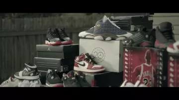 Sneakers Nike Air Jordan Retro 11 in the clip Wings of Macklemore & Ryan Lewis