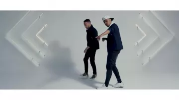 The nike95 in the clip Hooded Soprano