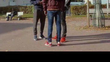 El cortez en el clip de Bazardée de Keblack