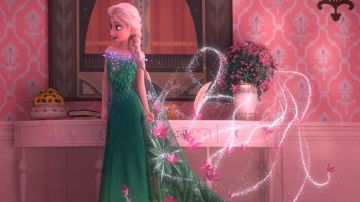 The green dress of Elsa in The snow queen