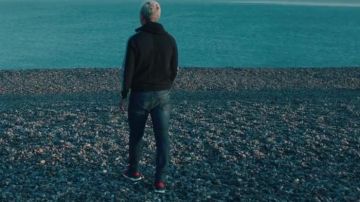 Puma Tsugi Shinsei en el video musical de PLK Of Evil