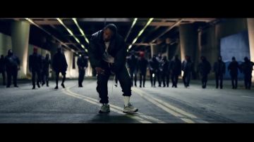 The nike air max 97 in the clip Loyalty of Kendrick Lamar