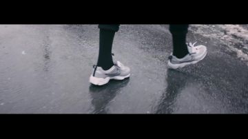 Sneakers Nike Air zoom Spiridon of cheu b in his clip 95