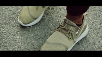 The Nike LunarCharge in the clip "BEPE" Jidde