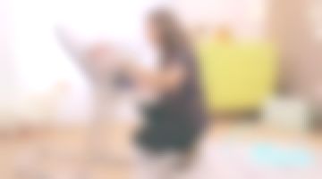 Le transat Transat Up & Down II de Béaba (balancelle) vu dans la générique de La maison des maternelles