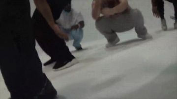 Les sneakers Balenciaga Speed Trainers de Asap ant dans le clip se siente tan bien