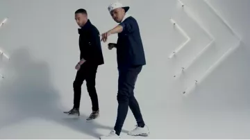 The Air Max 95 in the clip Hooded Soprano