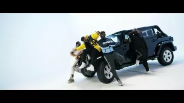 The Nike Air max 97 in the clip Bi Chwiya of Lefa