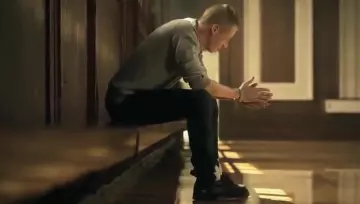 Sneakers Nike Air Jordan V of Macklemore in the clip Wing$ Macklemore & Ryan Lewis