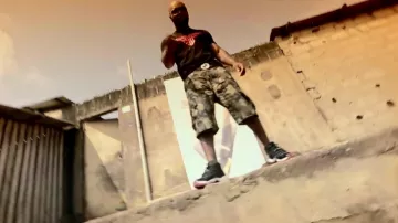 Les sneakers Nike Air Jordan 11 "bred" de Kaaris dans son clip Paradis ou Enfer
