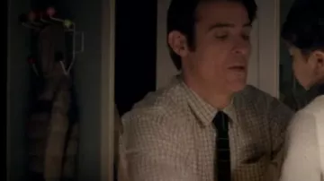 The coat rack in the room, Ethan Woods in the series Extant