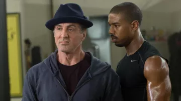 The tank top compression Nike worn by Adonis Creed (Michael B. Jordan) in Creed : The legacy of Rocky Balboa