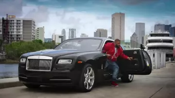 Les sneakers Jordsan 6 de Dj Khaled dans son clip They Dont Love You No More