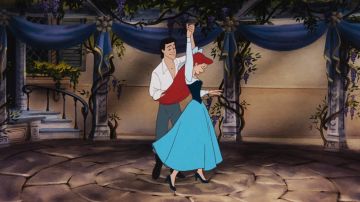 La robe bleue d'Ariel dans La Petite Sirène