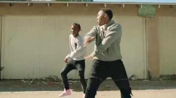 Sneakers Vans SK8nhide Zay Hilfigerr in the clip Juju on the beat