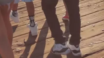 Sneakers Nike Air Jordan 11 Retro "Concord 2011" in the clip, No Type Rae Sremmurd