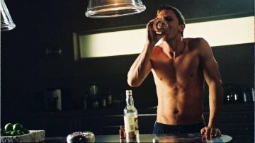 The bottle of whisky Macallan of XXXX (Daniel Craig) in Layer Cake