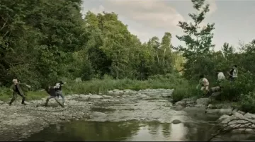 The T-shirt Metallica Metal up your Ass to Belch ( Jake Sim) in IT