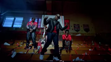 Sneakers Nike Air Jordan V retro in the clip 23 Mike WiLL Made-It