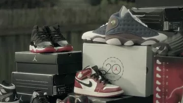 Sneakers Nike Air Jordan 1 patent leather "Chicago" in the clip-Marmalade (feat. Lil Yachty) Macklemore