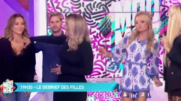 Le combishort à imprimé bleu et pompons de Fiona Deshayes dans Le mad mag du 04/09/2017 sur NRJ12